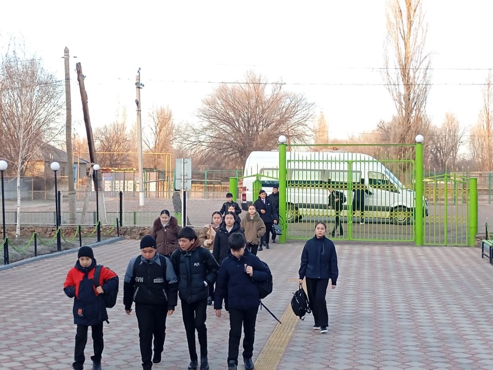 13.01.2026 жылы  «Заң және тәртіп» айлығы аясында «Тәртіпті өзіңнен баста!» тақырыбында 8–11 сынып білім алушыларымен профилактикалық бағыттағы кездесу өткізілді.